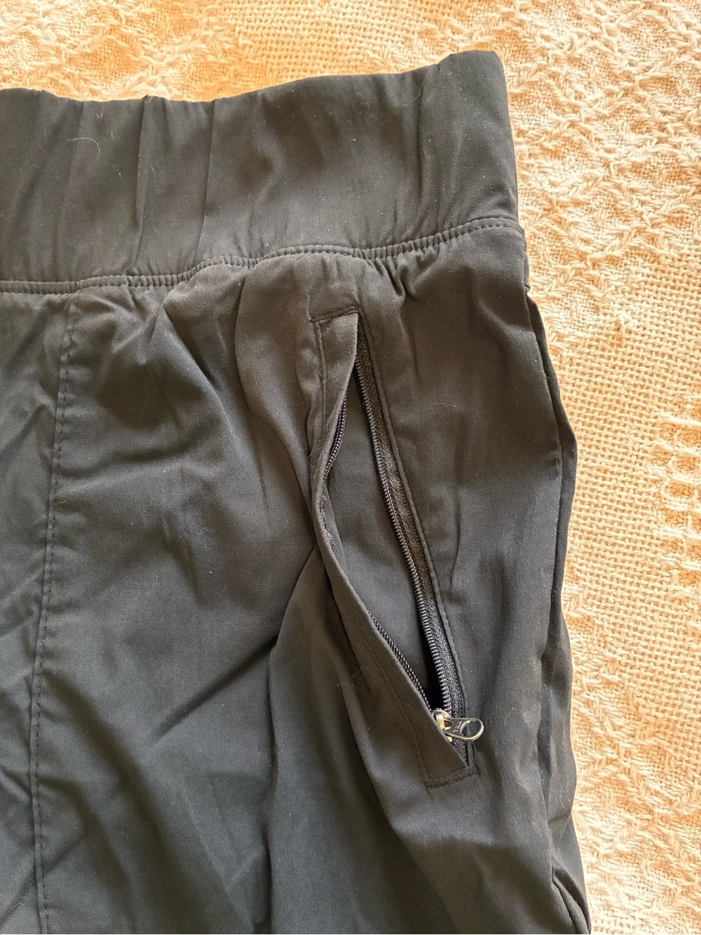 Columbia Utility Pants Black Nylon Stretch Pull-On Hiking Women’s Size M - Picture 9 of 13